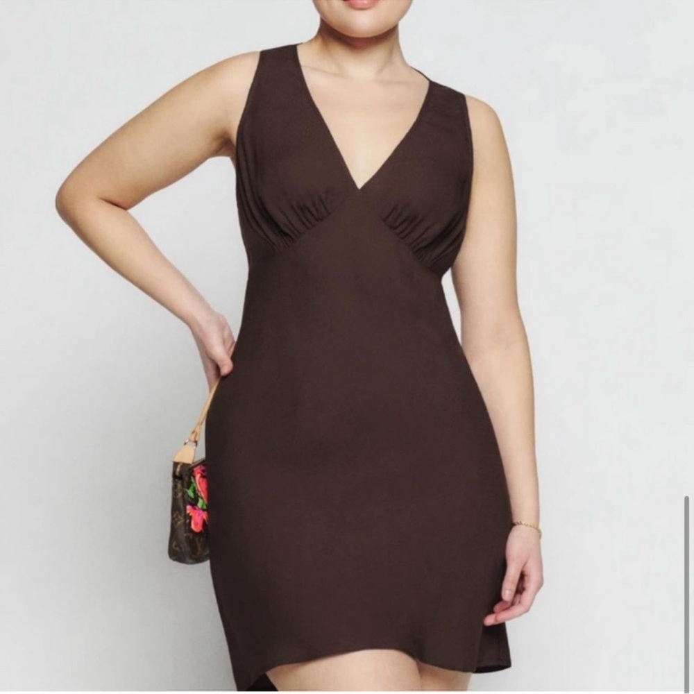 REFORMATION NTW SHORT CHOCOLATE BROWN DRESS; SIZE MEDIUM - Picture 4 of 5